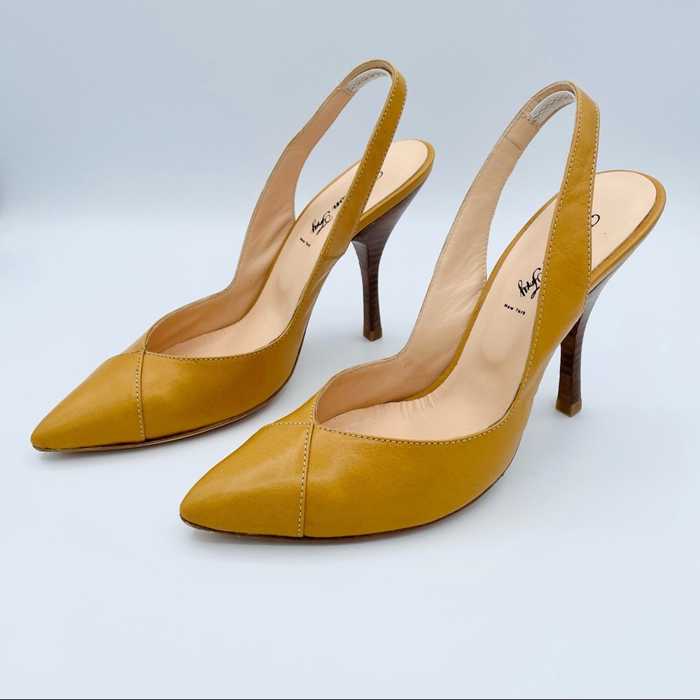 NWOB Emerson Fry Mustard Slingback Heels | Fits like a size 7